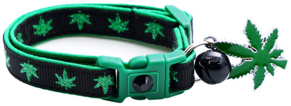 Marijuana Leaves collar